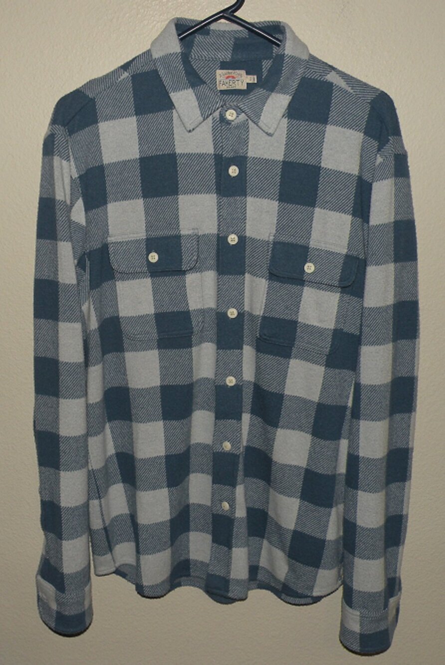 Faherty Brand Legend Men’s Medium LS Button Sweater Shirt Blue Check Flannel